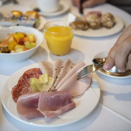 酒店 Sunstar 伦策海德